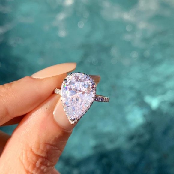 5 Carat Pear Cut Ring, 925 Sterling Silver - Picture 2 of 4